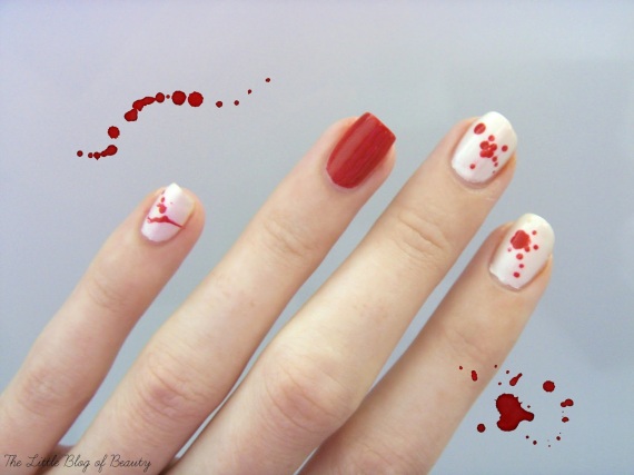 Halloween nail art - Dripping blood